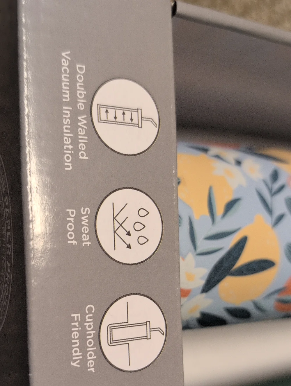 NWOT Insulated Fruits Tumbler